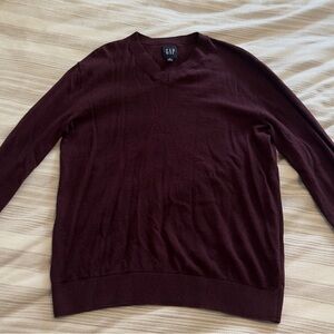 GAP V-Neck Sweater